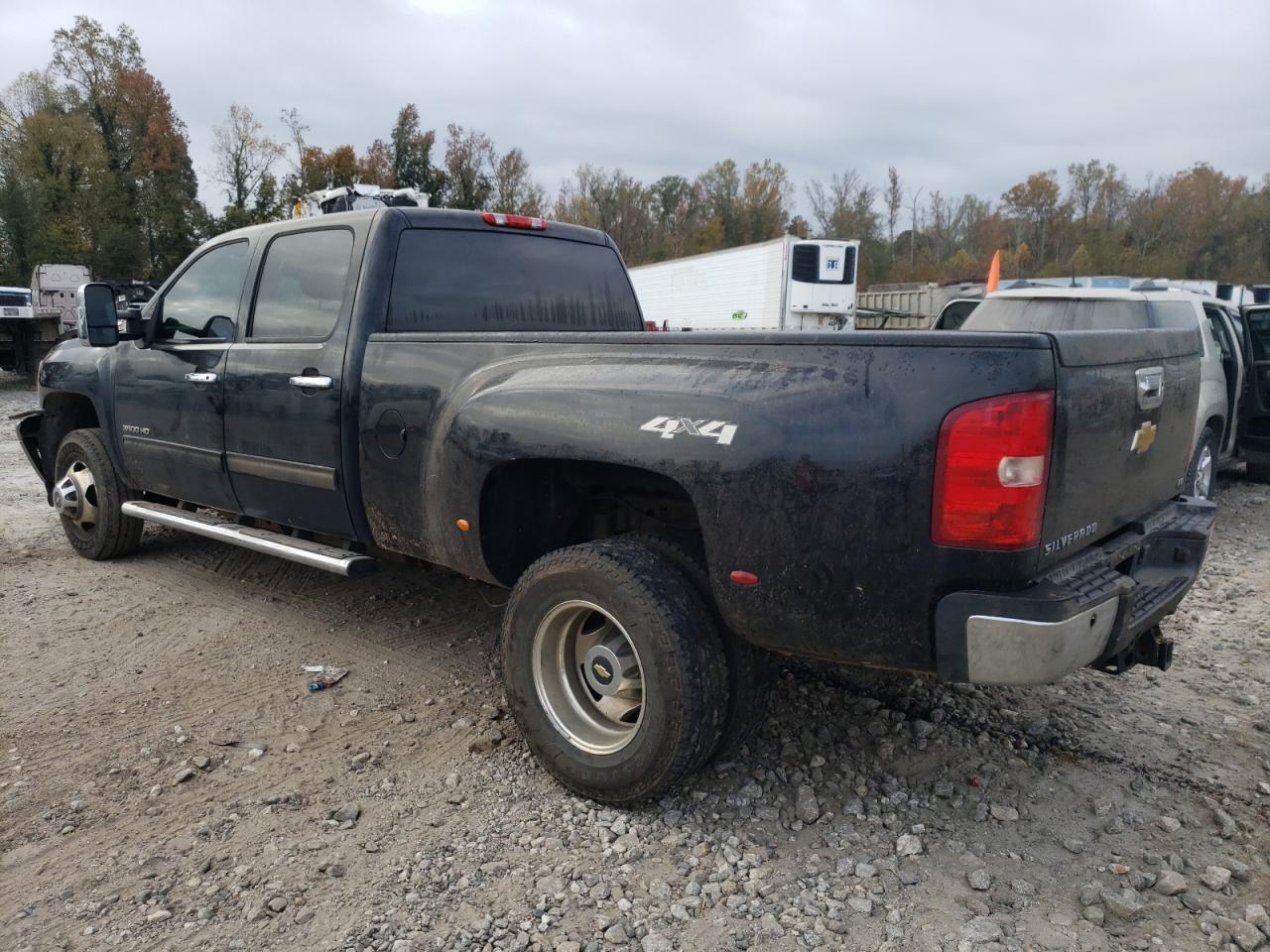2013 Chevrolet Silverado VIN 1GC4K1C82DF156126 Copart auction photo, front end damage thumbnail 2