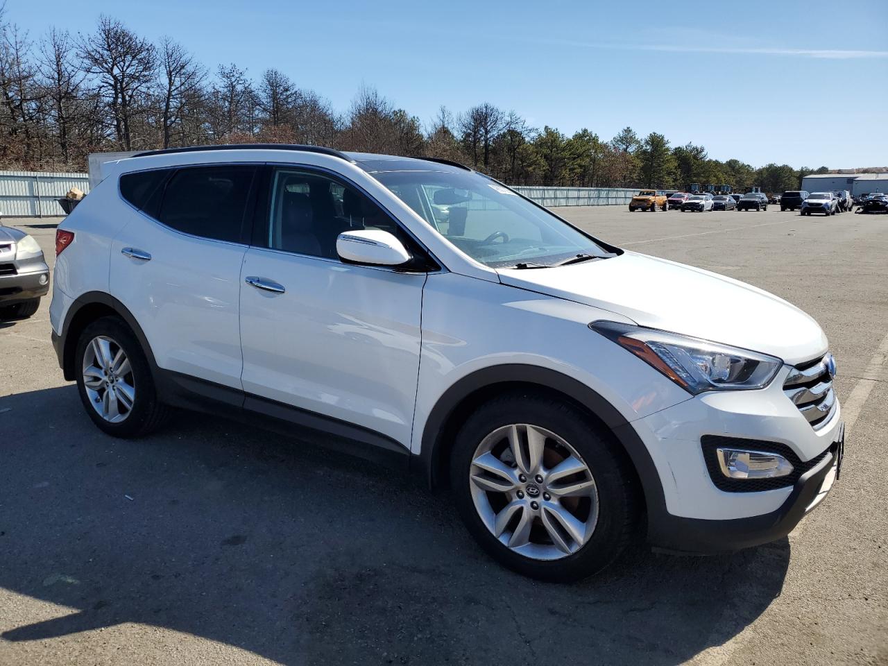 2014 Hyundai Santa Fe VIN 5XYZWDLA0EG140066 Copart auction photo, minor dent/scratches damage thumbnail 4