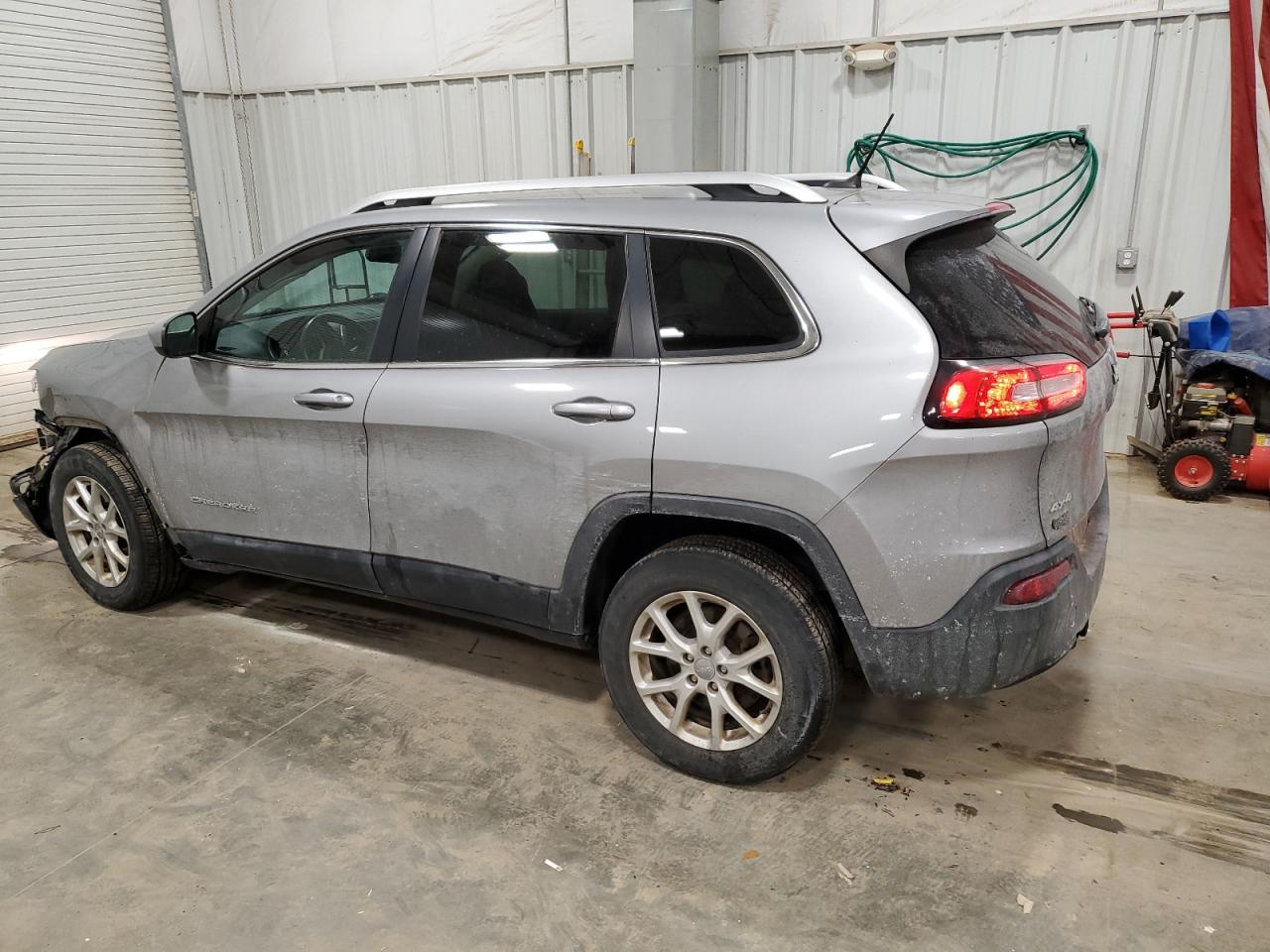 2015 Jeep Grand Cherokee VIN 1C4PJMCS7FW600214 Copart auction photo, front end damage thumbnail 2