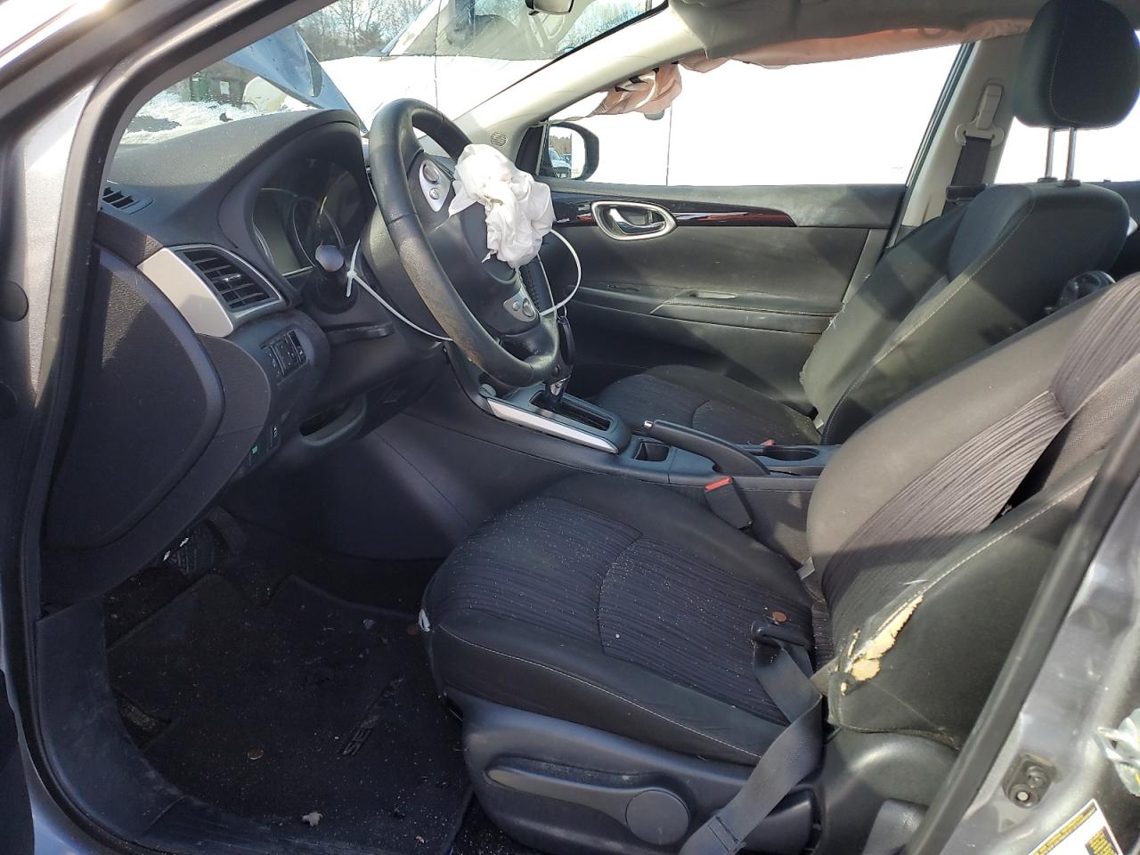 2019 Nissan Sentra VIN 3N1AB7AP5KY443839 Copart auction photo, front end / minor dent/scratches damage thumbnail 7