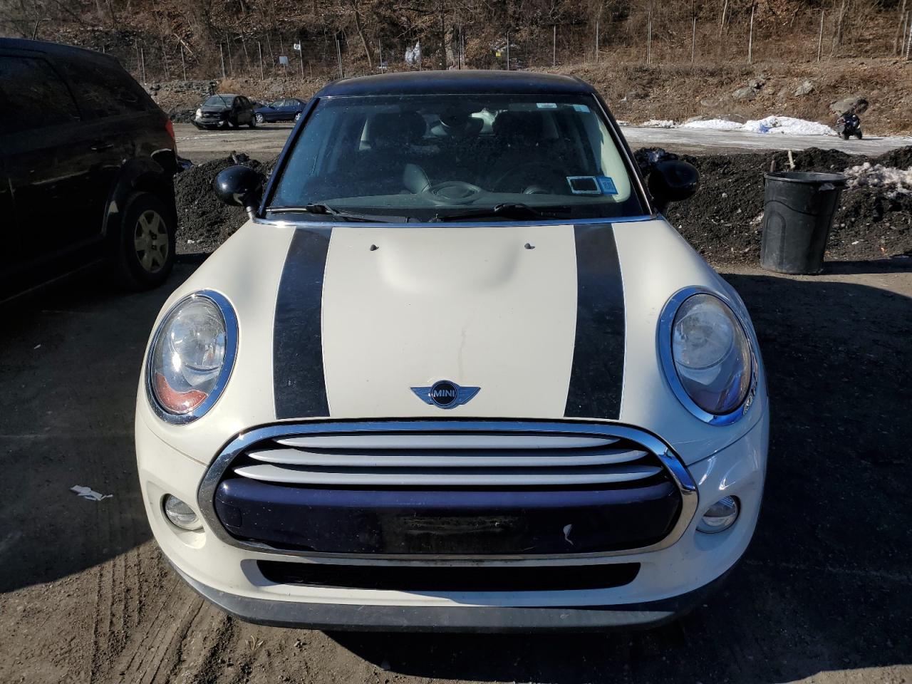 2015 MINI Cooper VIN WMWXS5C54FT837061 Copart auction photo, undercarriage damage thumbnail 5