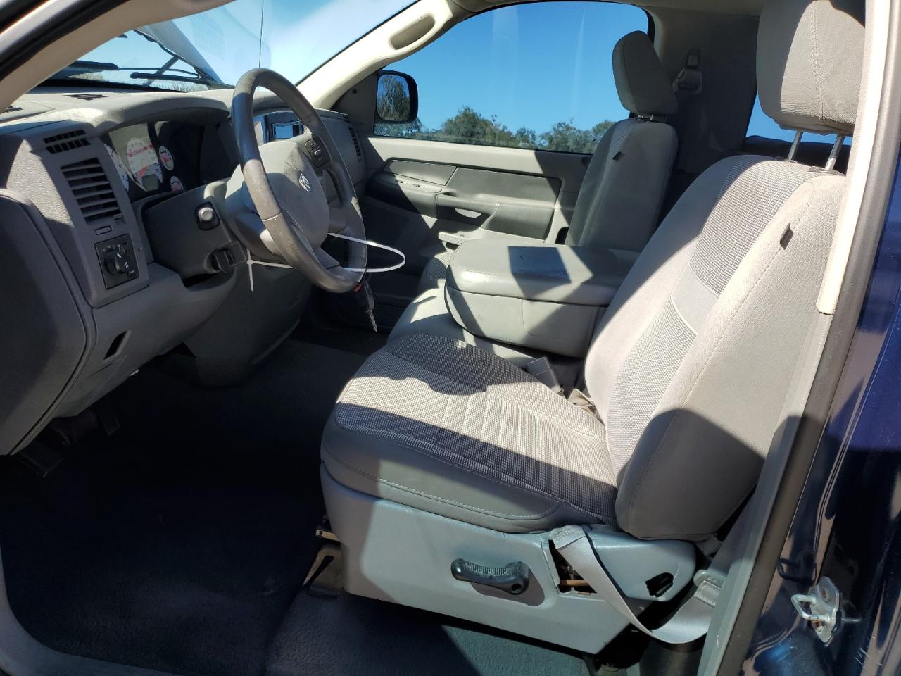2007 Dodge RAM VIN 1D7HU16227J558044 Copart auction photo, front end / minor dent/scratches damage thumbnail 7