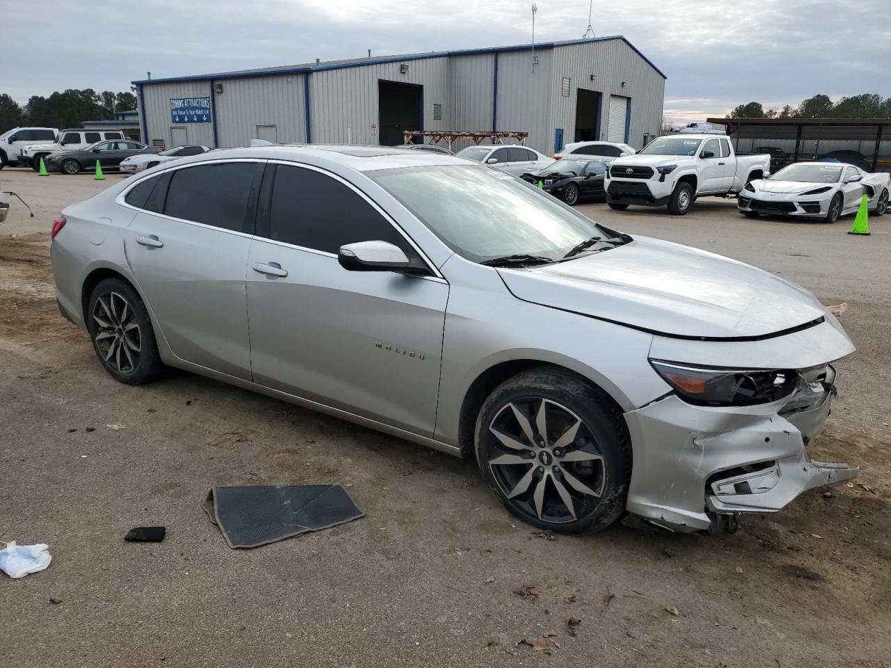 2017 Chevrolet Malibu VIN 1G1ZE5ST5HF102098 Copart auction photo, front end / minor dent/scratches damage thumbnail 4