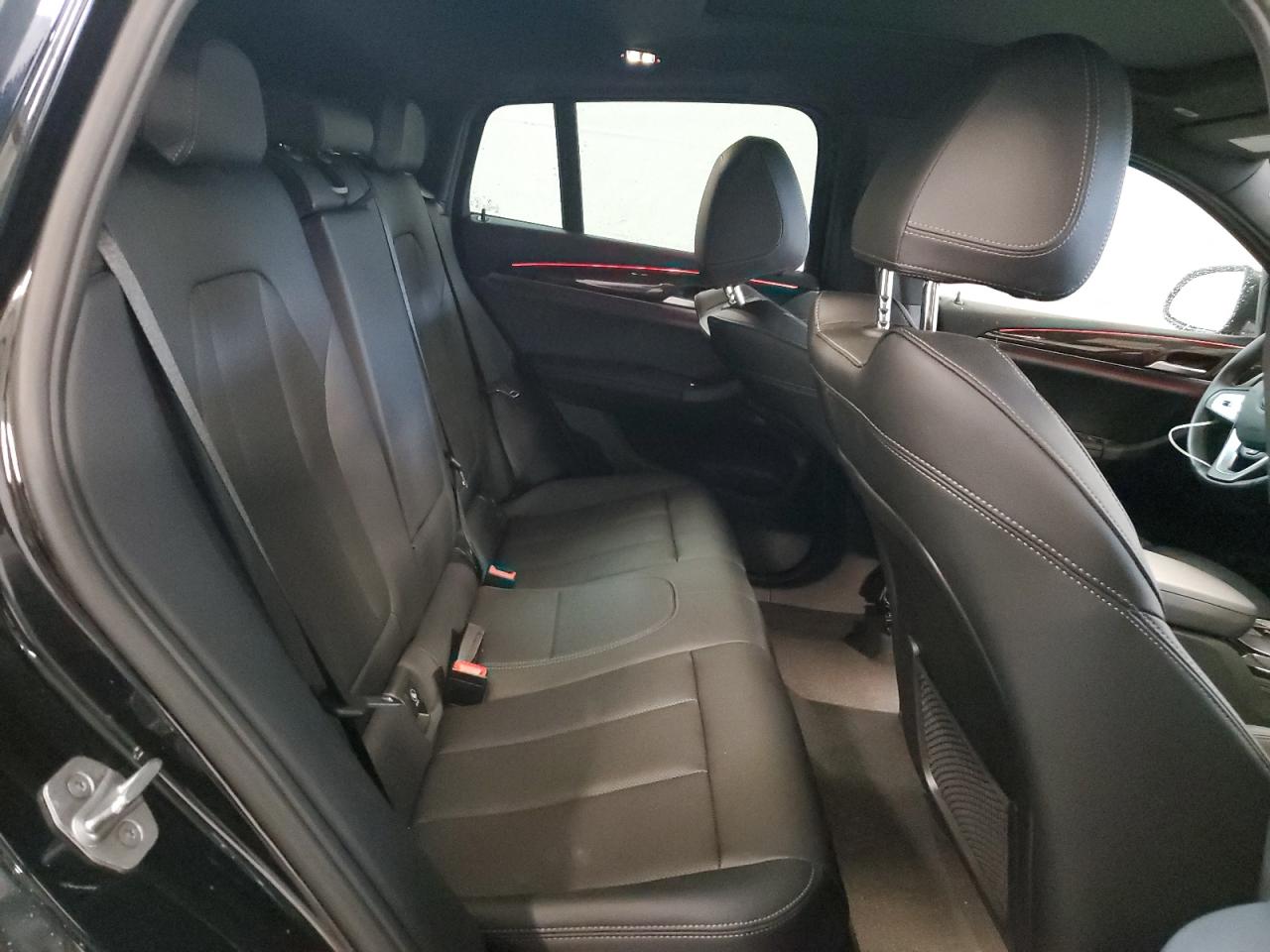 2024 BMW X4 VIN 5UX33DT02R9W97329 Copart auction photo, front end / minor dent/scratches damage thumbnail 11