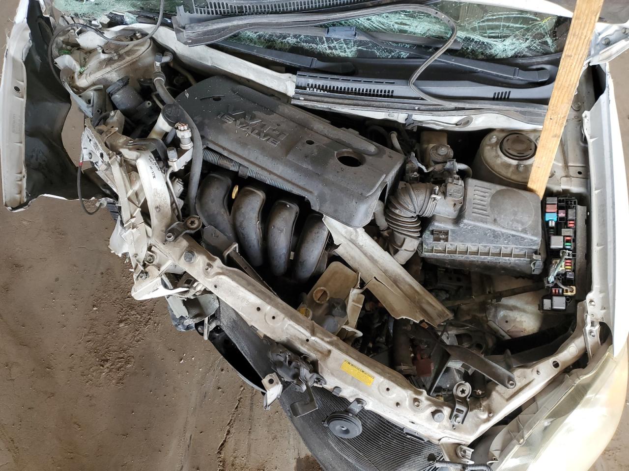 2008 Toyota Corolla VIN 1NXBR32E48Z033575 Copart auction photo, front end / side damage thumbnail 12