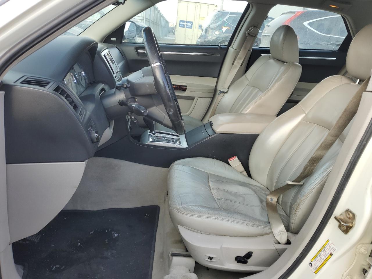 2006 Chrysler 300 VIN 2C3KA63H06H171480 Copart auction photo, rear end damage thumbnail 7