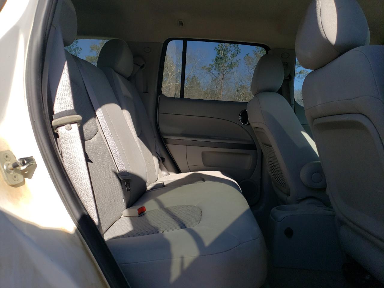 2007 Chevrolet HHR VIN 3GNDA33P77S608701 Copart auction photo, front end / minor dent/scratches damage thumbnail 10