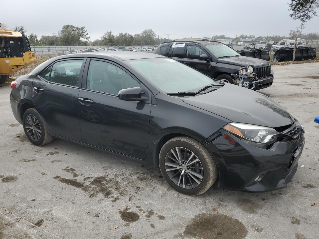 2016 Toyota Corolla VIN 2T1BURHE8GC635288 Copart auction photo, front end / rear end damage thumbnail 4