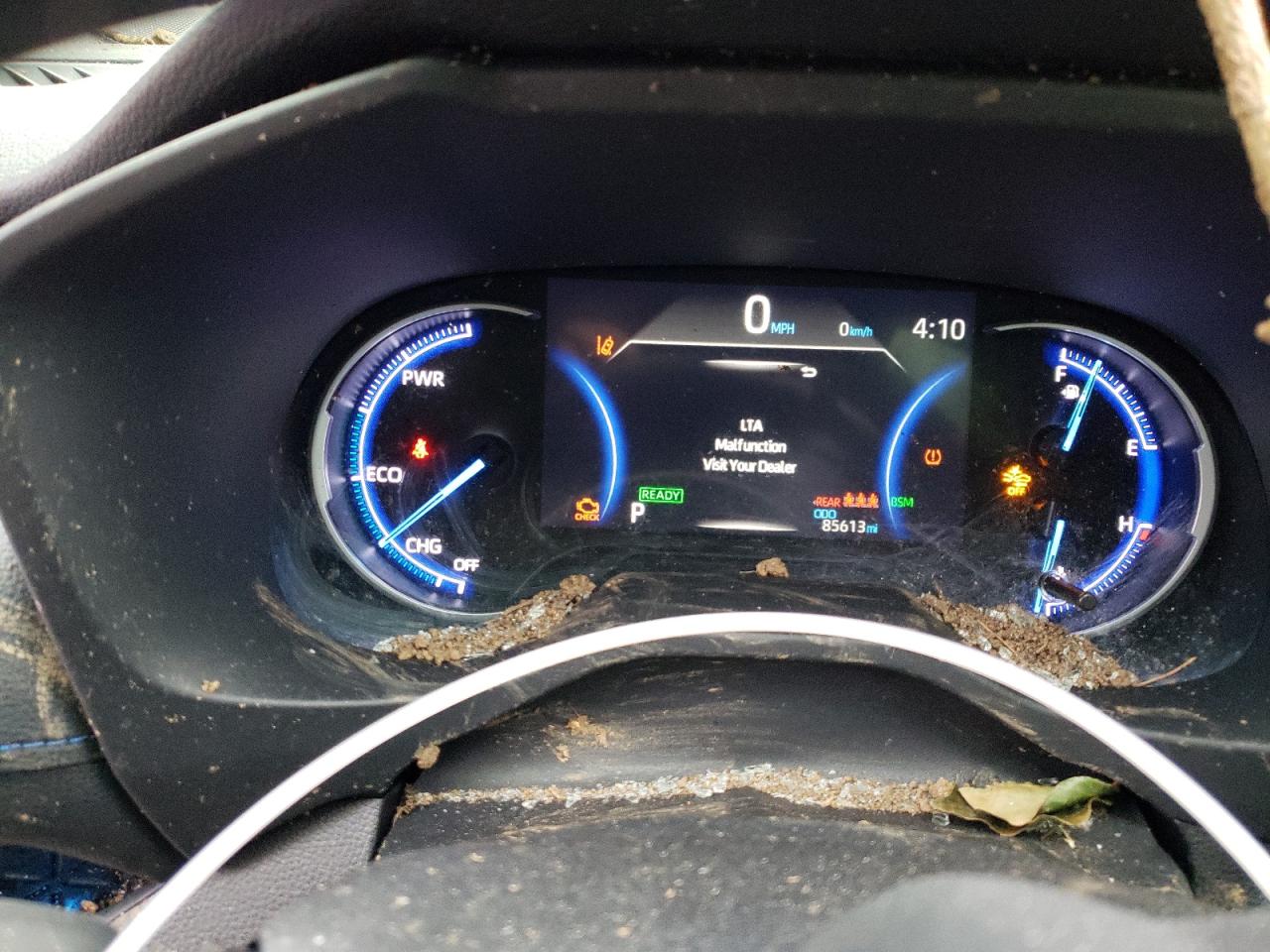 2020 Toyota RAV 4 VIN JTME6RFV0LJ001868 Copart auction photo, all over / undercarriage damage thumbnail 9