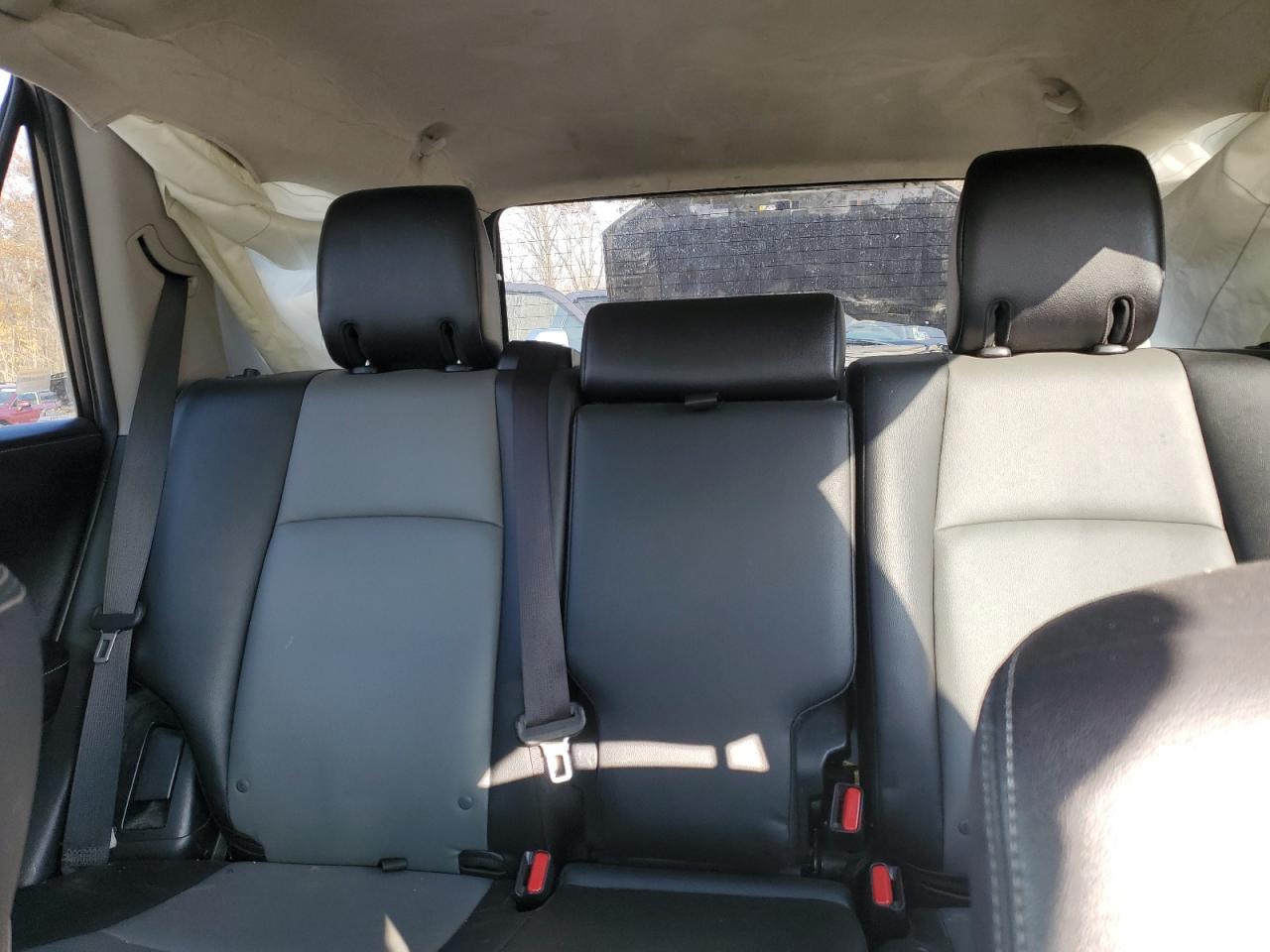 2016 Toyota 4Runner VIN JTEBU5JRXG5295074 Copart auction photo, front end / undercarriage damage thumbnail 10