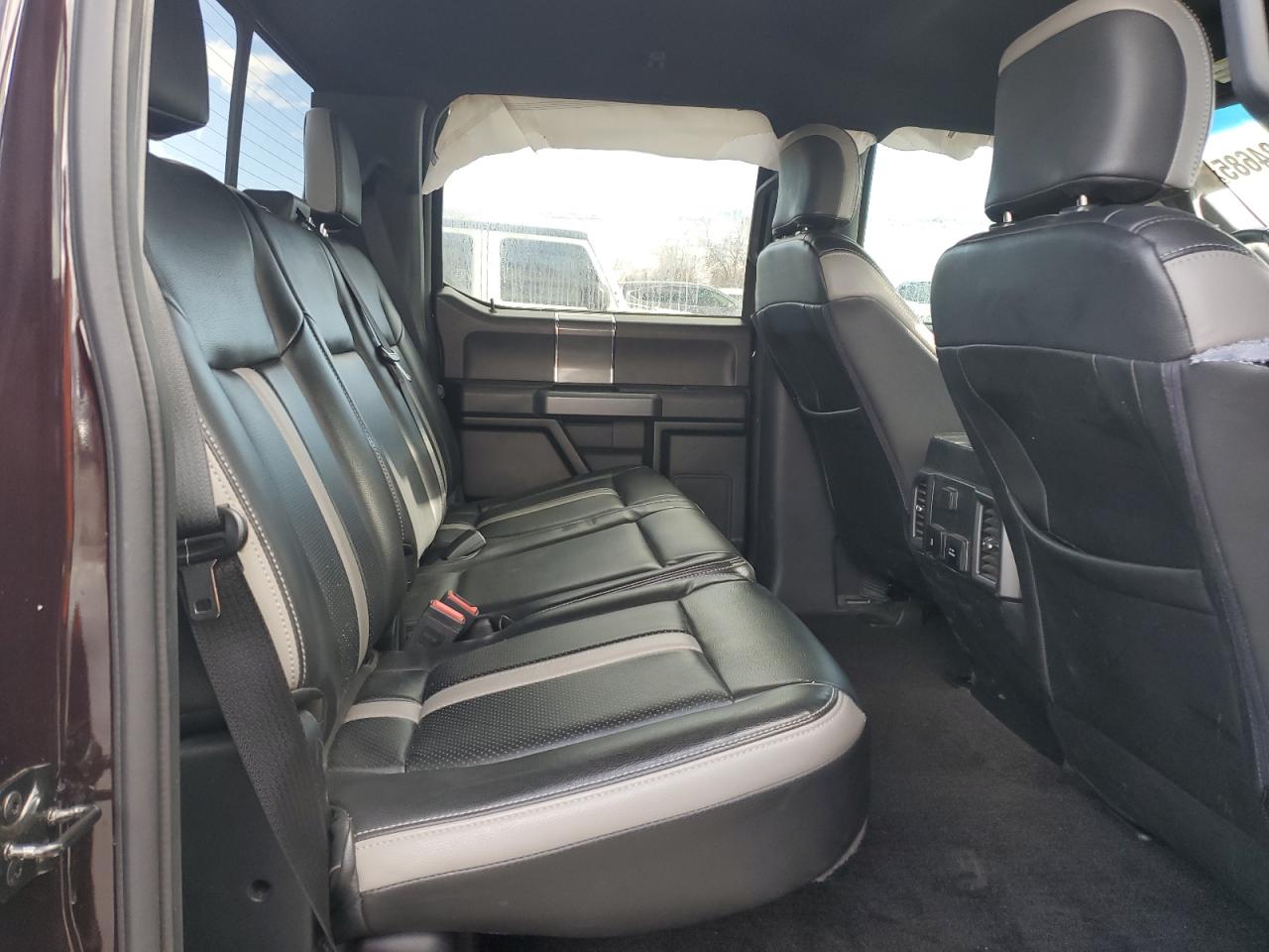 2018 Ford F-150 VIN 1FTEW1EG4JKC52548 Copart auction photo, side / hail damage thumbnail 10