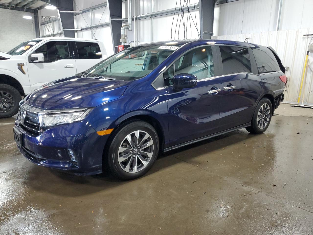 2022 Honda Odyssey VIN 5FNRL6H77NB048185