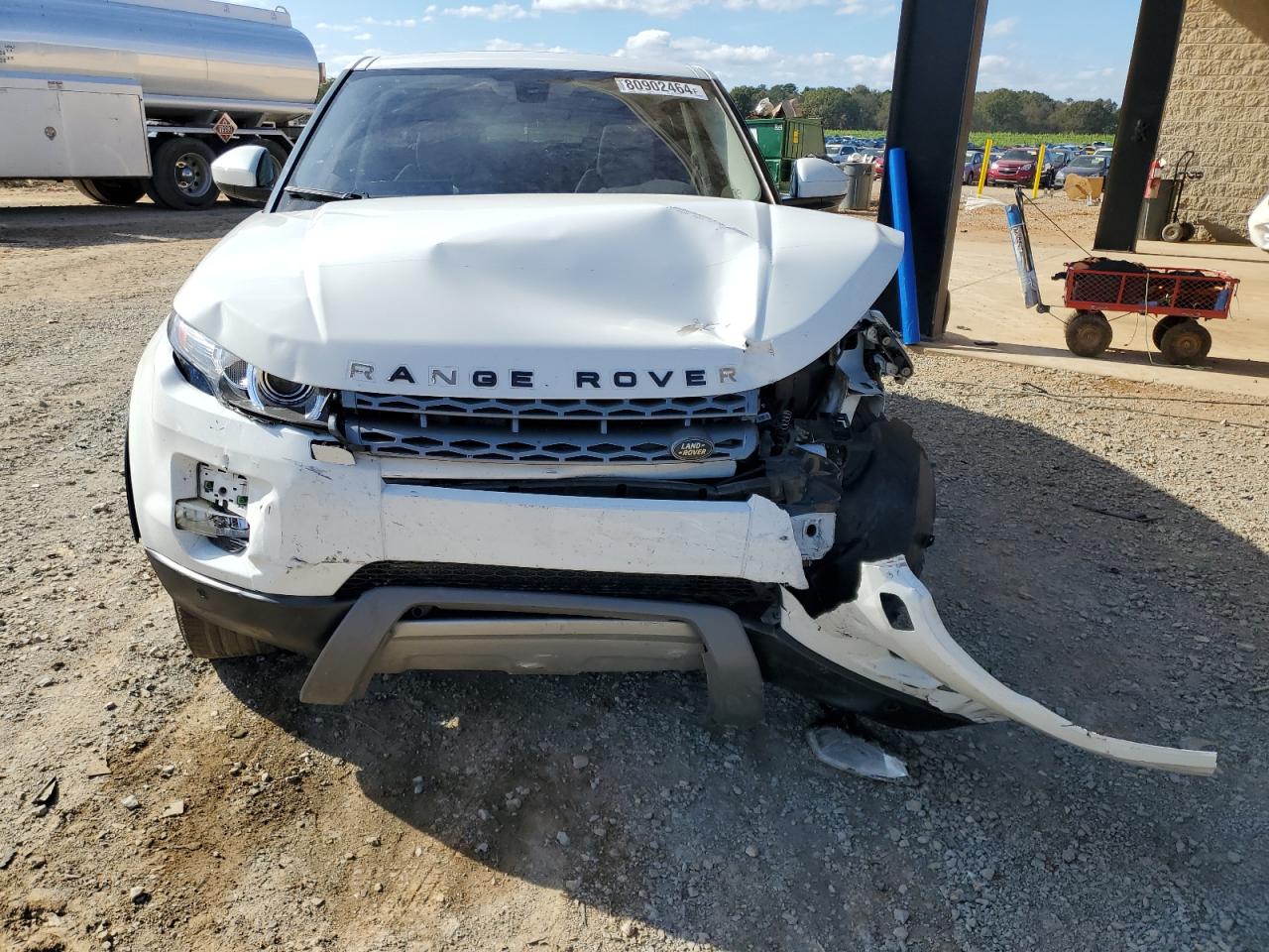 2014 Land Rover Range Rover VIN SALVP2BG8EH893964 Copart auction photo, front end damage thumbnail 5