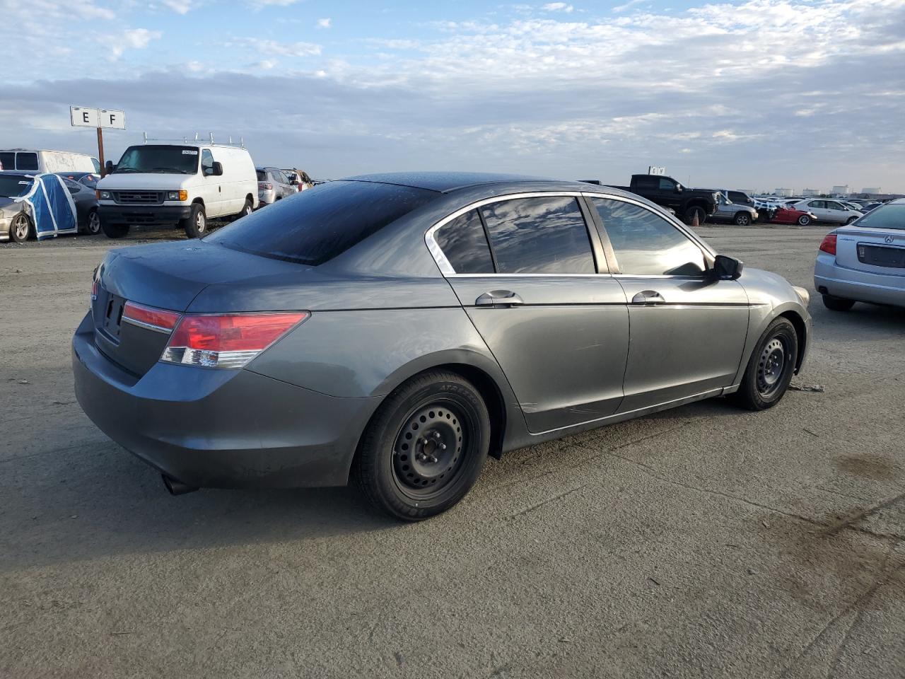 2012 Honda Accord VIN 1HGCP2F32CA030820 Copart auction photo, minor dent/scratches damage thumbnail 3