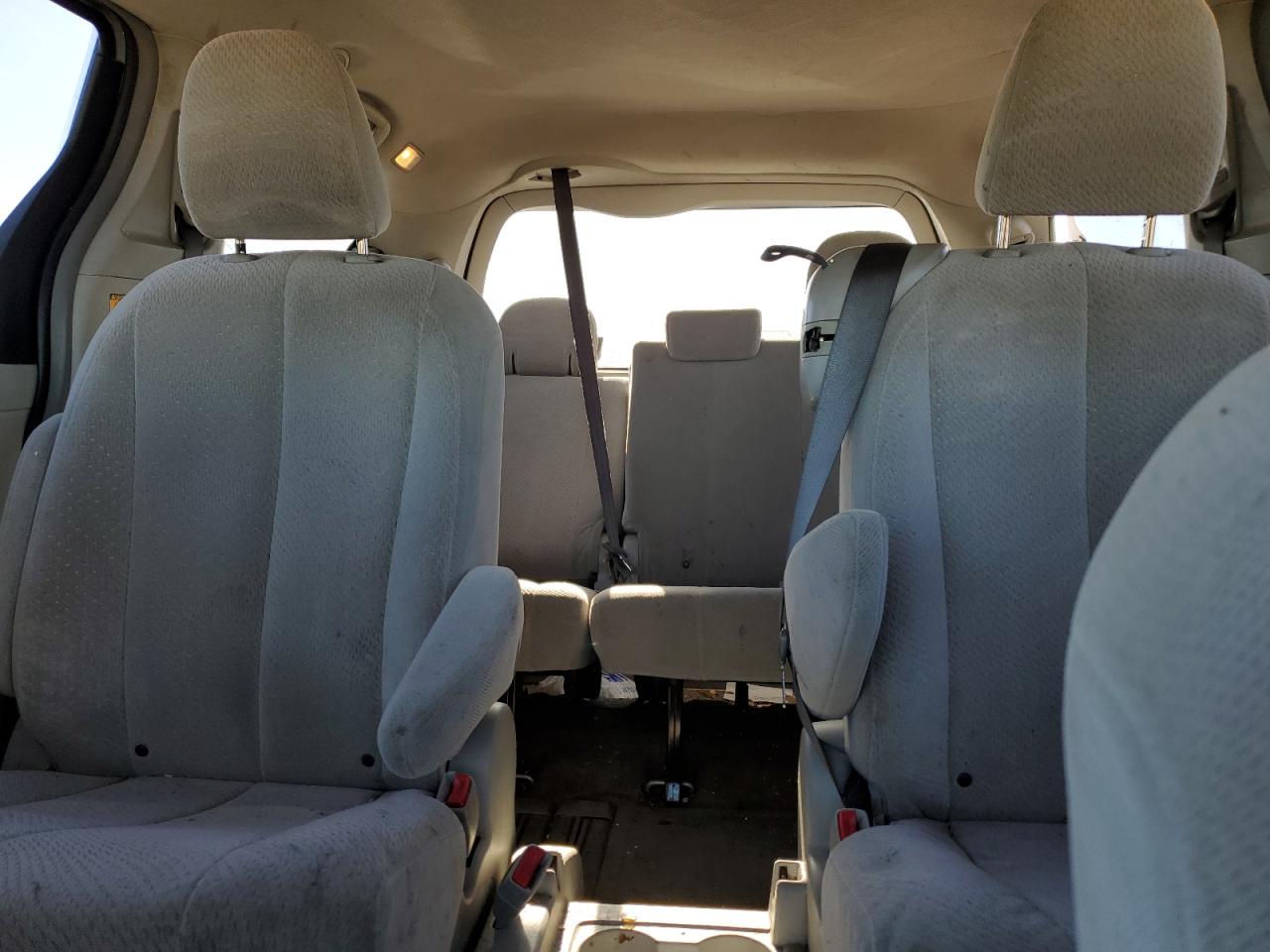 2013 Toyota Sienna VIN 5TDKK3DC5DS383557 Copart auction photo, top/roof damage thumbnail 10
