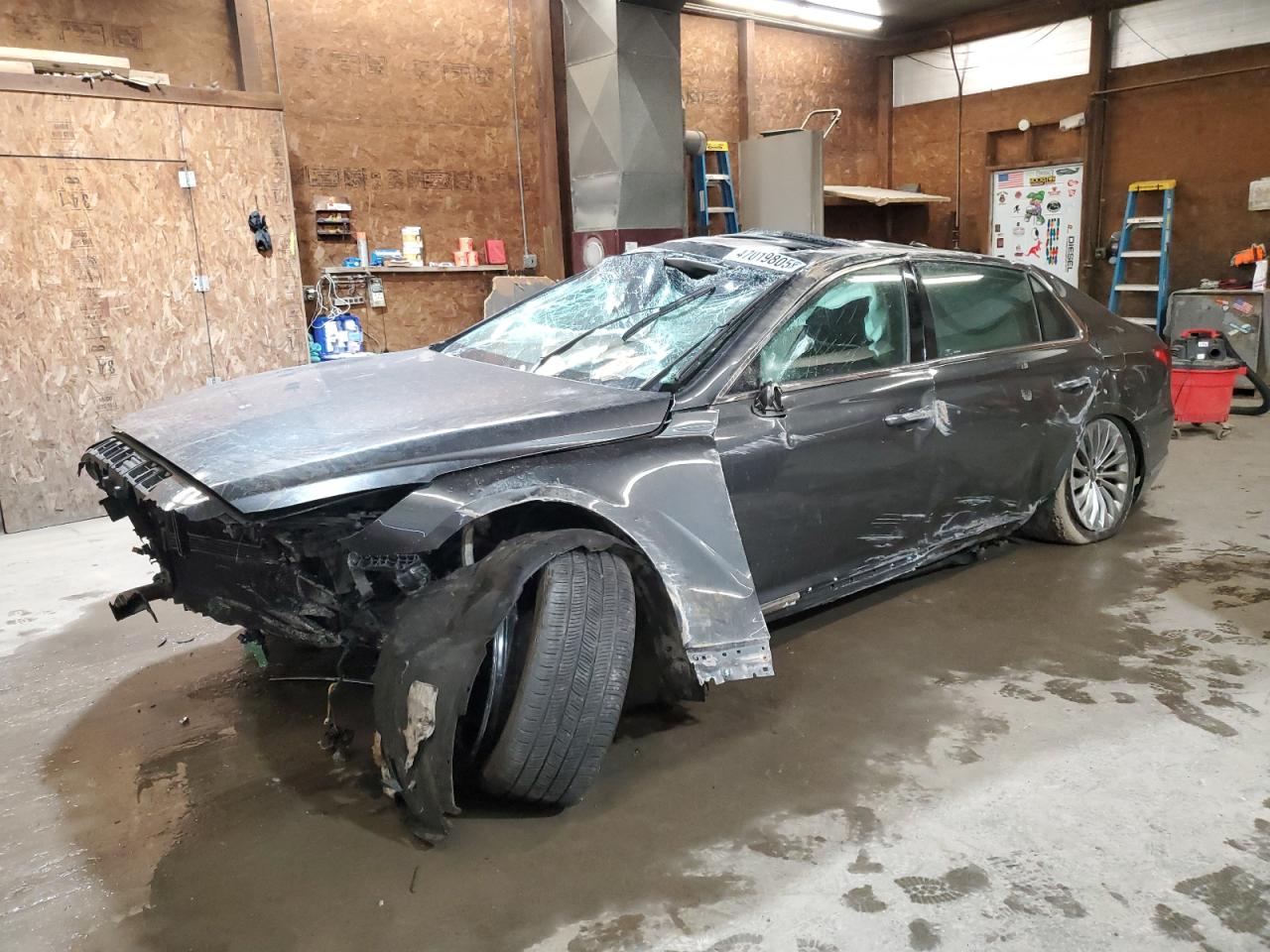 2019 Genesis G90 VIN KMTF34JA9KU056726 - Copart auction photo