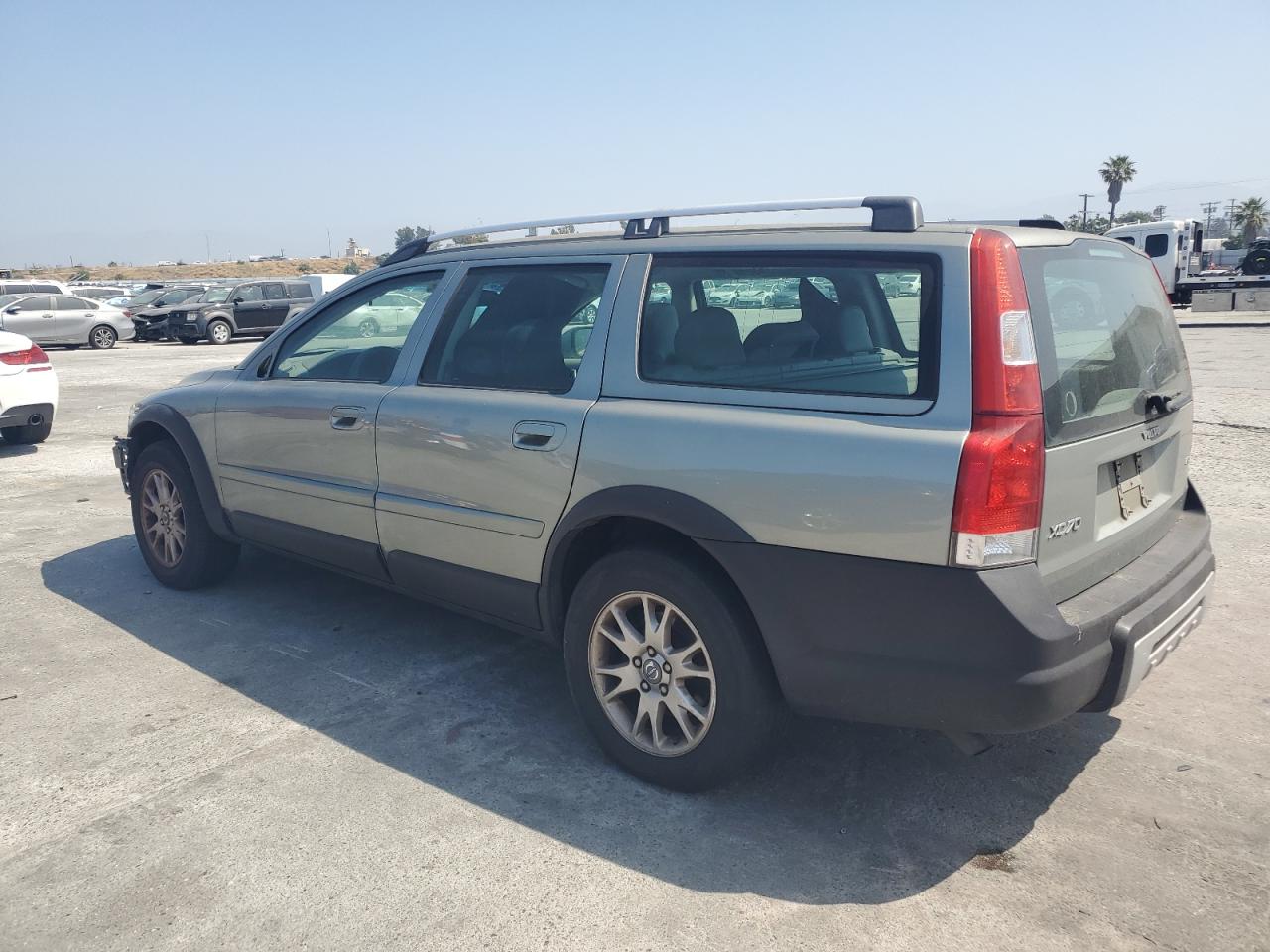 2007 Volvo XC70 VIN YV4SZ592871254976 Copart auction photo, front end damage thumbnail 2