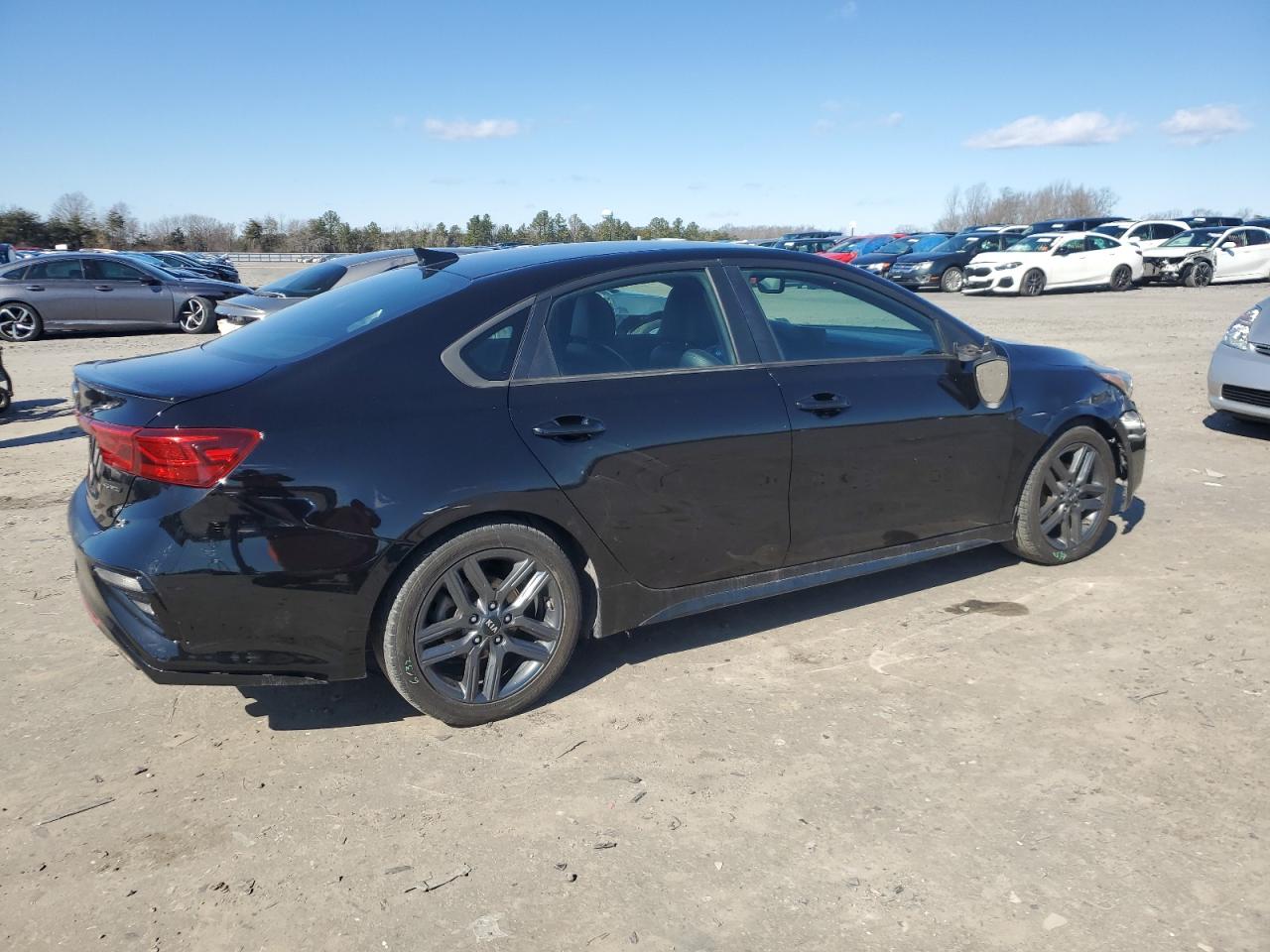 2021 KIA Forte VIN 3KPF34AD6ME271457 Copart auction photo, front end / minor dent/scratches damage thumbnail 3