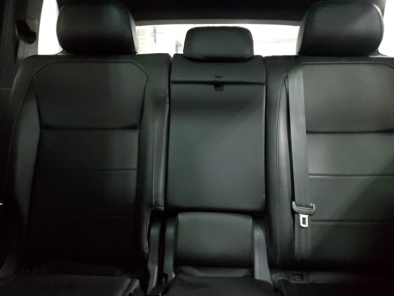 2018 Volkswagen Tiguan VIN 3VV2B7AX7JM217889 Copart auction photo, front end damage thumbnail 10