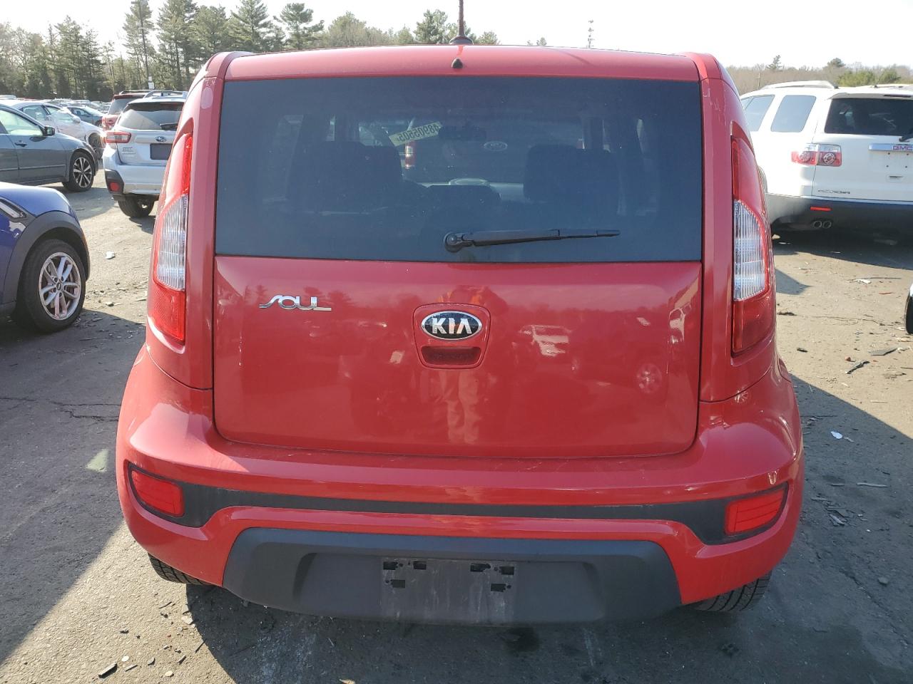 2013 KIA Soul VIN KNDJT2A55D7627114 Copart auction photo, front end / minor dent/scratches damage thumbnail 6
