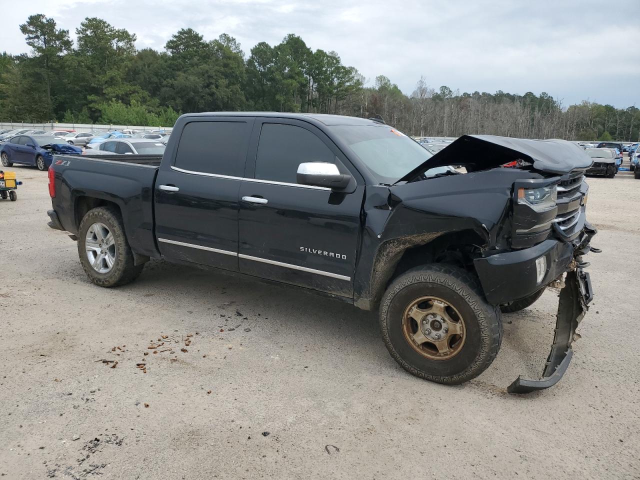 2018 Chevrolet Silverado VIN 3GCUKSEC1JG114564 Copart auction photo, biohazard/chemical damage thumbnail 4