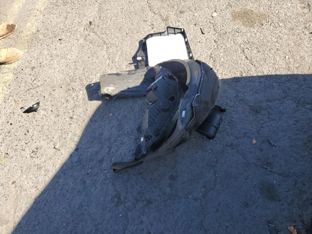 2018 Acura TLX VIN 19UUB1F56JA002613 Copart auction photo, front end / side damage thumbnail 12