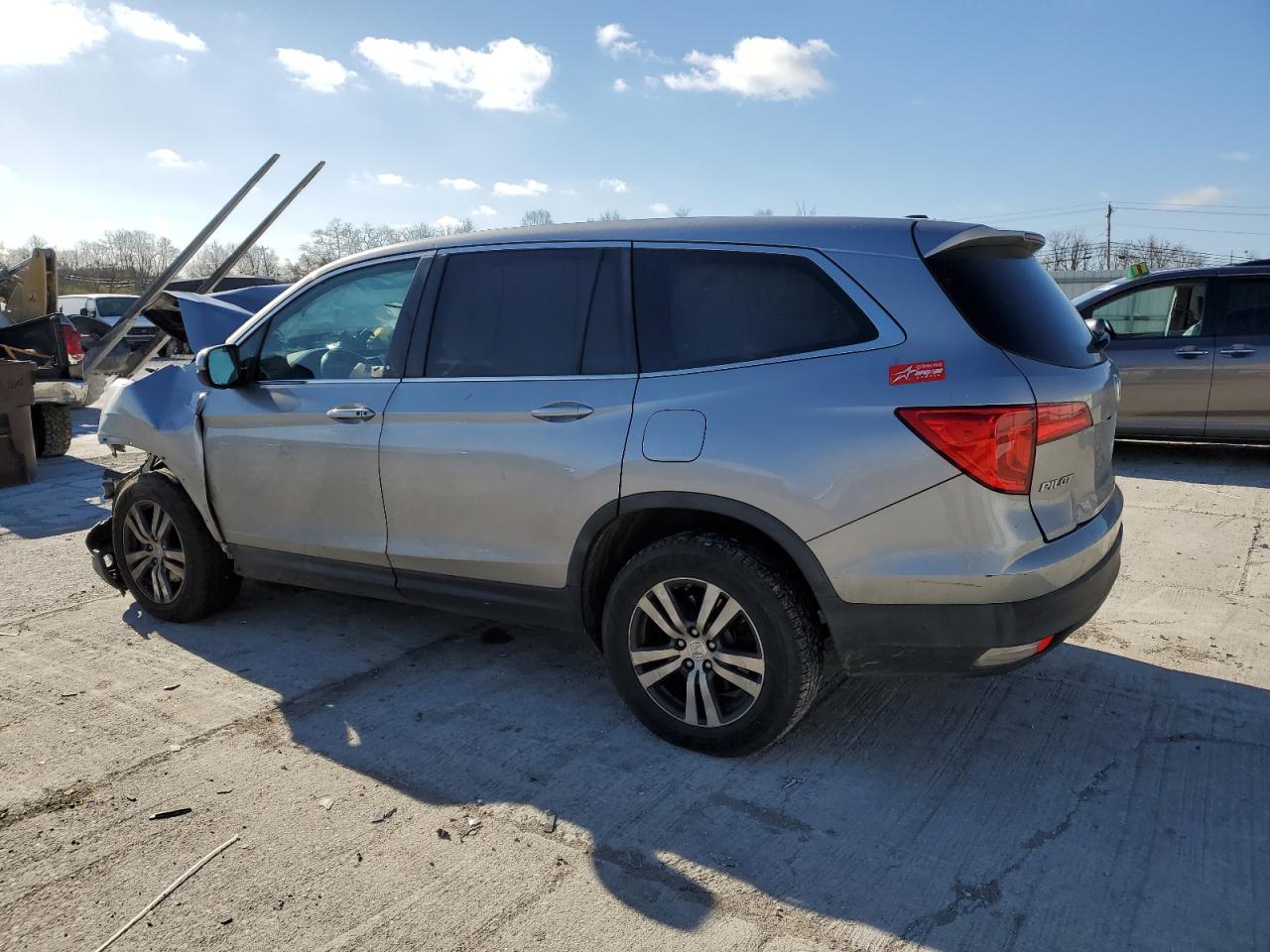 2016 Honda Pilot VIN 5FNYF6H78GB041865 Copart auction photo, front end damage thumbnail 2