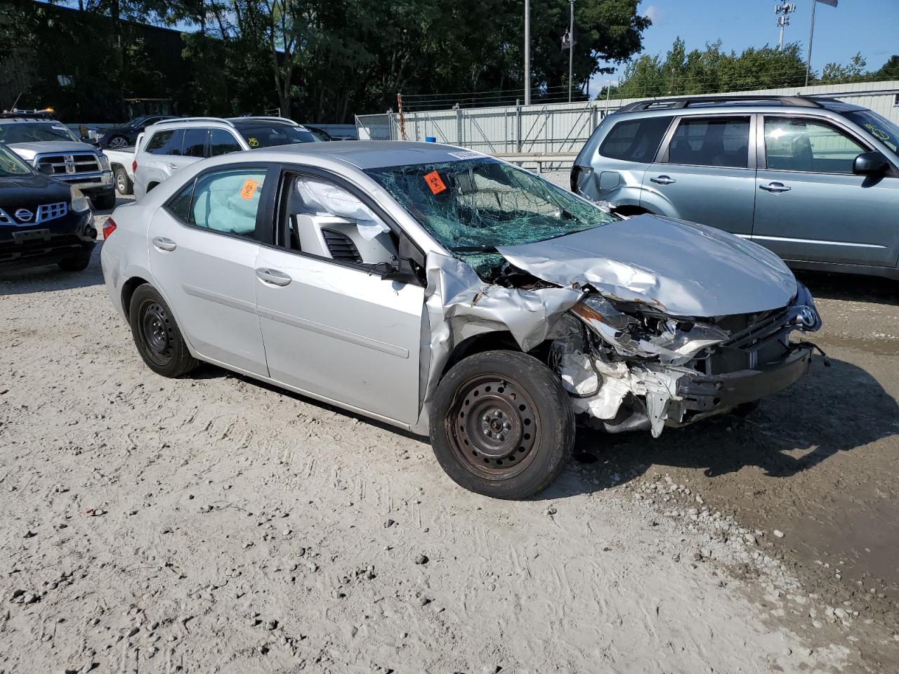 2015 Toyota Corolla VIN 2T1BURHE6FC280555 Copart auction photo, front end damage thumbnail 4