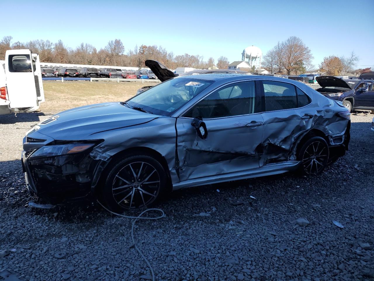 2022 Toyota Camry VIN 4T1T11AK4NU648498