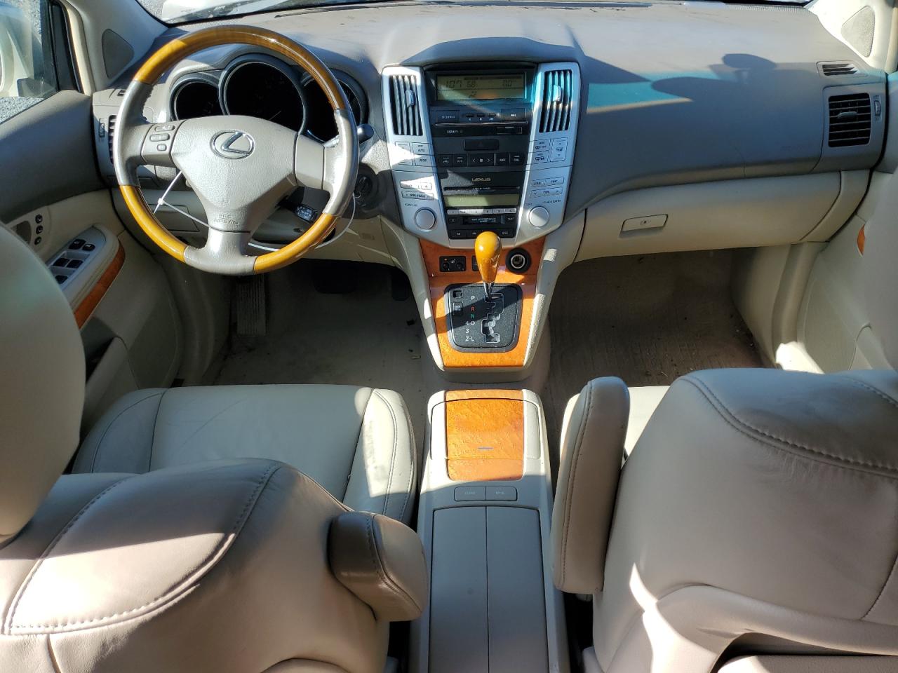 2005 Lexus RX VIN 2T2HA31U15C041779 Copart auction photo, all over / undercarriage damage thumbnail 8