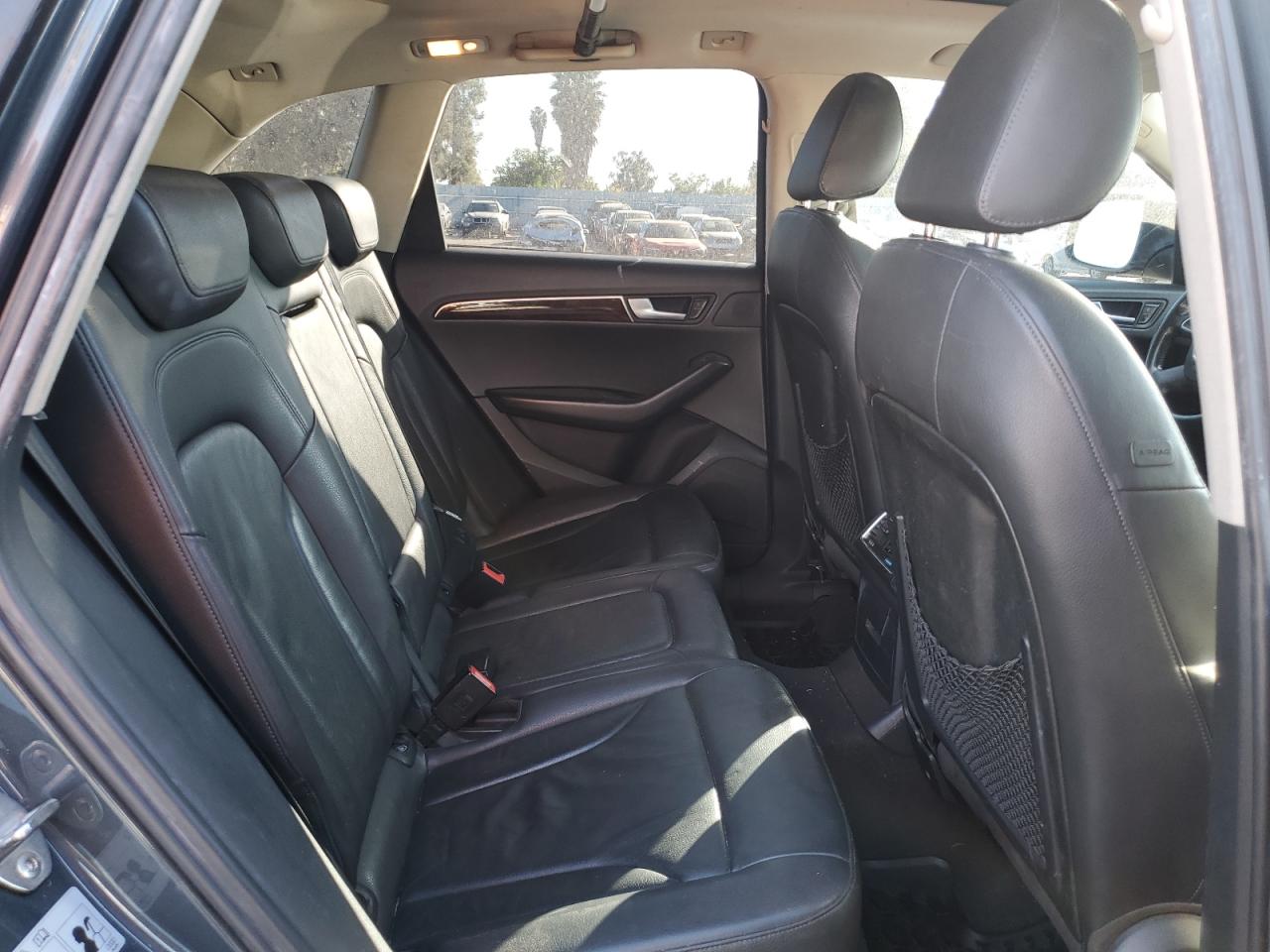 2010 Audi Q5 VIN WA1LKAFPXAA084559 Copart auction photo, normal wear damage thumbnail 11