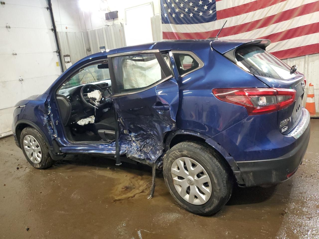2020 Nissan Rogue VIN JN1BJ1CW6LW371163 Copart auction photo, side / front end damage thumbnail 2