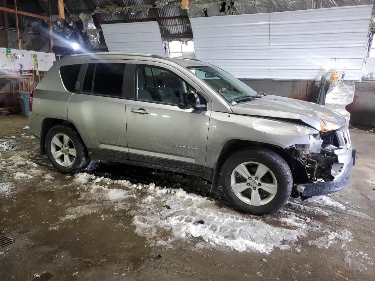 2015 Jeep Compass VIN 1C4NJDBB7FD416475 Copart auction photo, front end damage thumbnail 4
