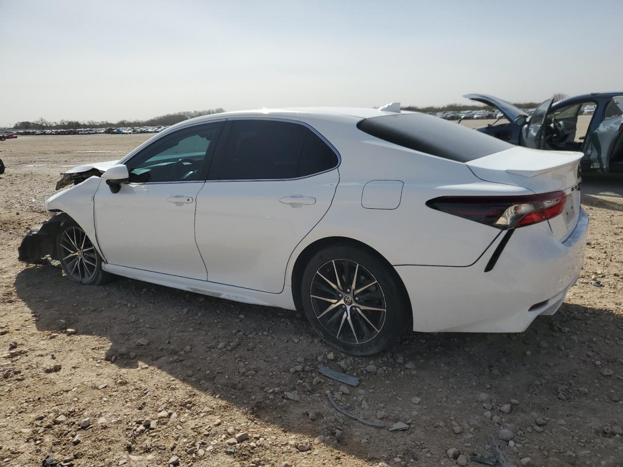 2021 Toyota Camry VIN 4T1G11AK4MU438175 Copart auction photo, front end damage thumbnail 2