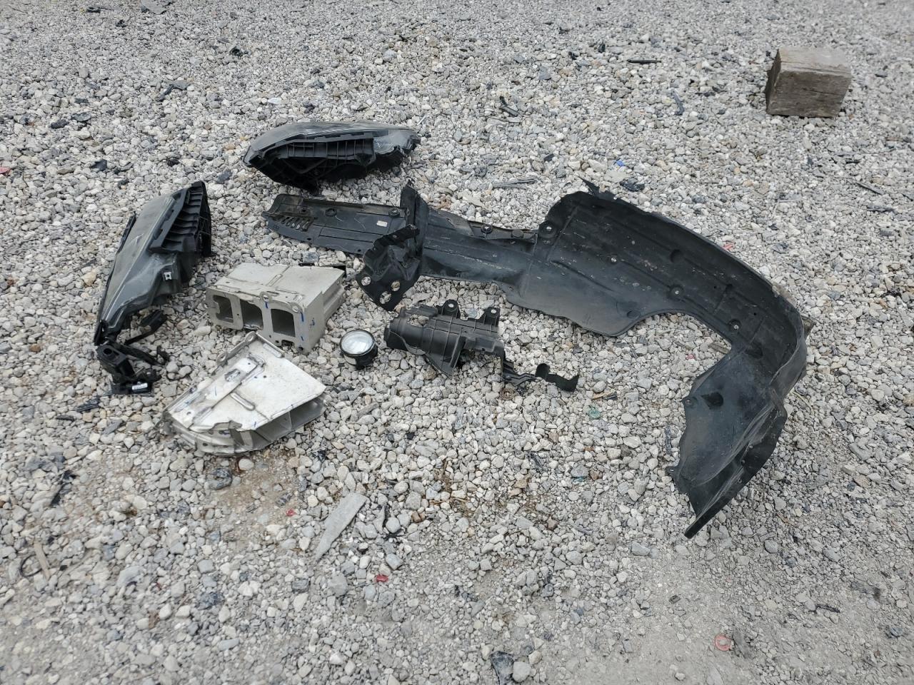 2020 Honda Civic VIN 19XFC1F33LE008629 Copart auction photo, all over damage thumbnail 12