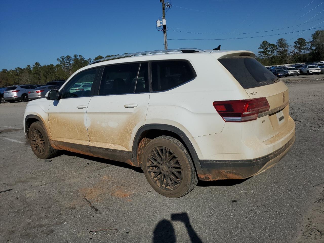 2019 Volkswagen Atlas VIN 1V2DR2CA5KC534652 Copart auction photo, side damage thumbnail 2
