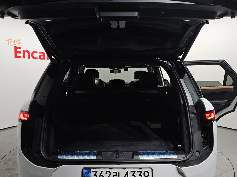 2023 Land Rover Range rover sport VIN SAL1A2BUXPA154709 Encar auction photo thumbnail 20