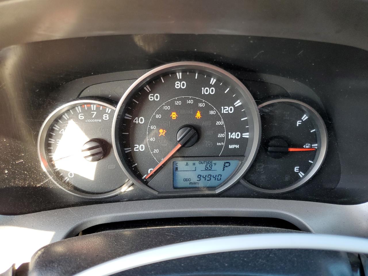 2016 Toyota RAV 4 VIN 2T3ZFREV0GW290373 Copart auction photo, front end / minor dent/scratches damage thumbnail 9