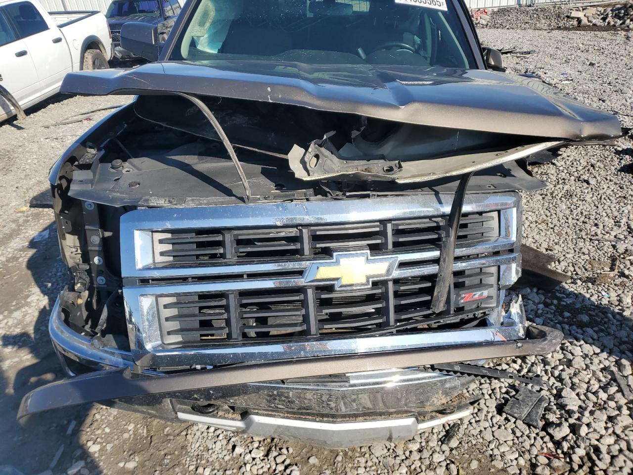 2015 Chevrolet Silverado VIN 3GCUKREC5FG189588 Copart auction photo, all over damage thumbnail 13