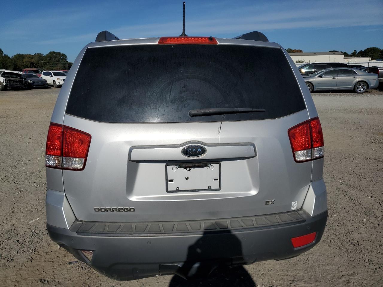 2009 KIA Mohave (borrego) VIN KNDJH741395038248 Copart auction photo, burn / front end damage thumbnail 6