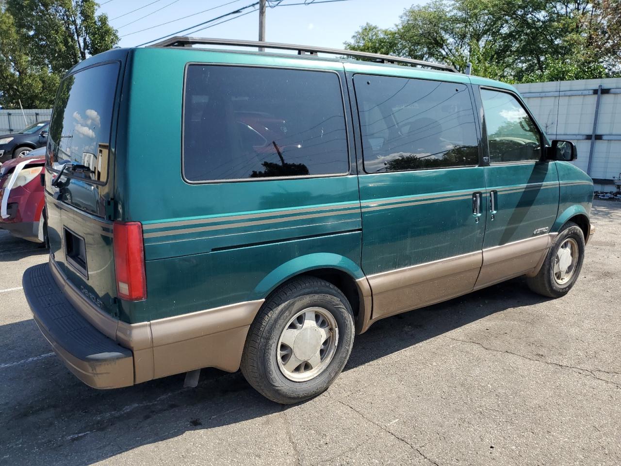 1998 Chevrolet Astro VIN 1GNDM19W8WB200244 Copart auction photo, water/flood damage thumbnail 3