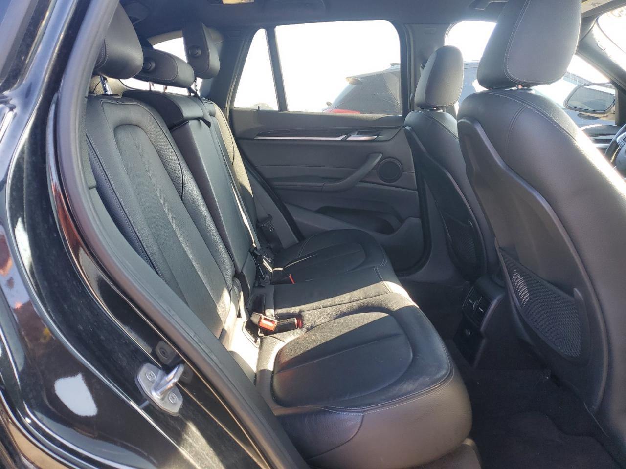 2017 BMW X1 VIN WBXHT3Z38H4A56710 Copart auction photo, front end / side damage thumbnail 11