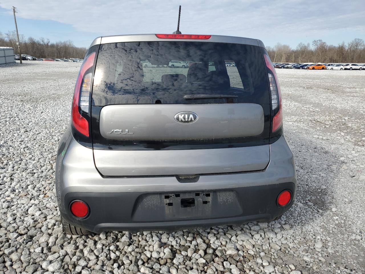 2017 KIA Soul VIN KNDJN2A20H7495952 Copart auction photo, vandalism damage thumbnail 6
