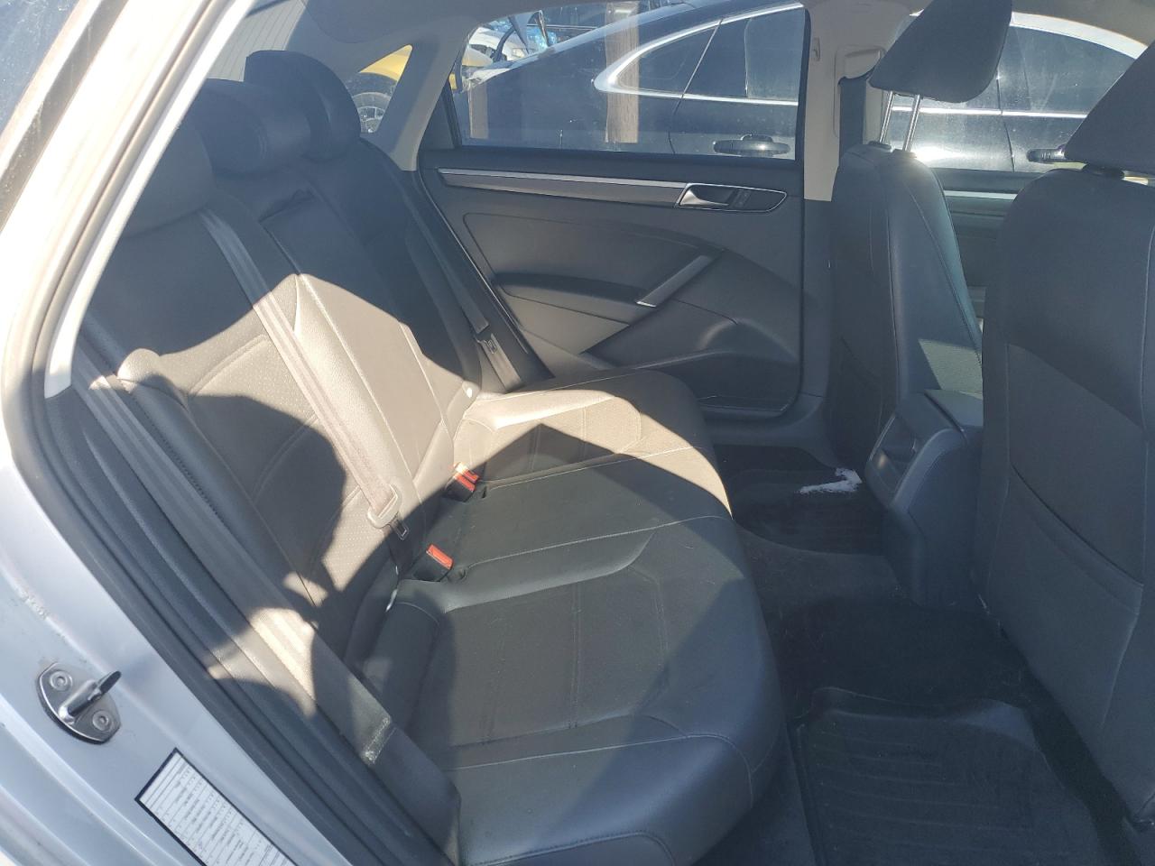 2017 Volkswagen Passat VIN 1VWDT7A37HC044479 Copart auction photo, all over damage thumbnail 11