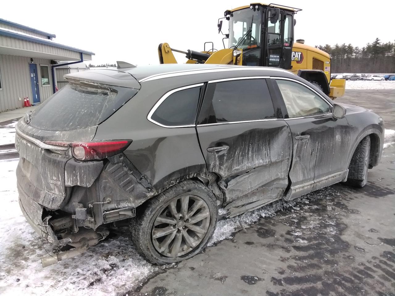 2019 Mazda CX-9 VIN JM3TCBDY0K0329890 Copart auction photo, side / rear end damage thumbnail 3