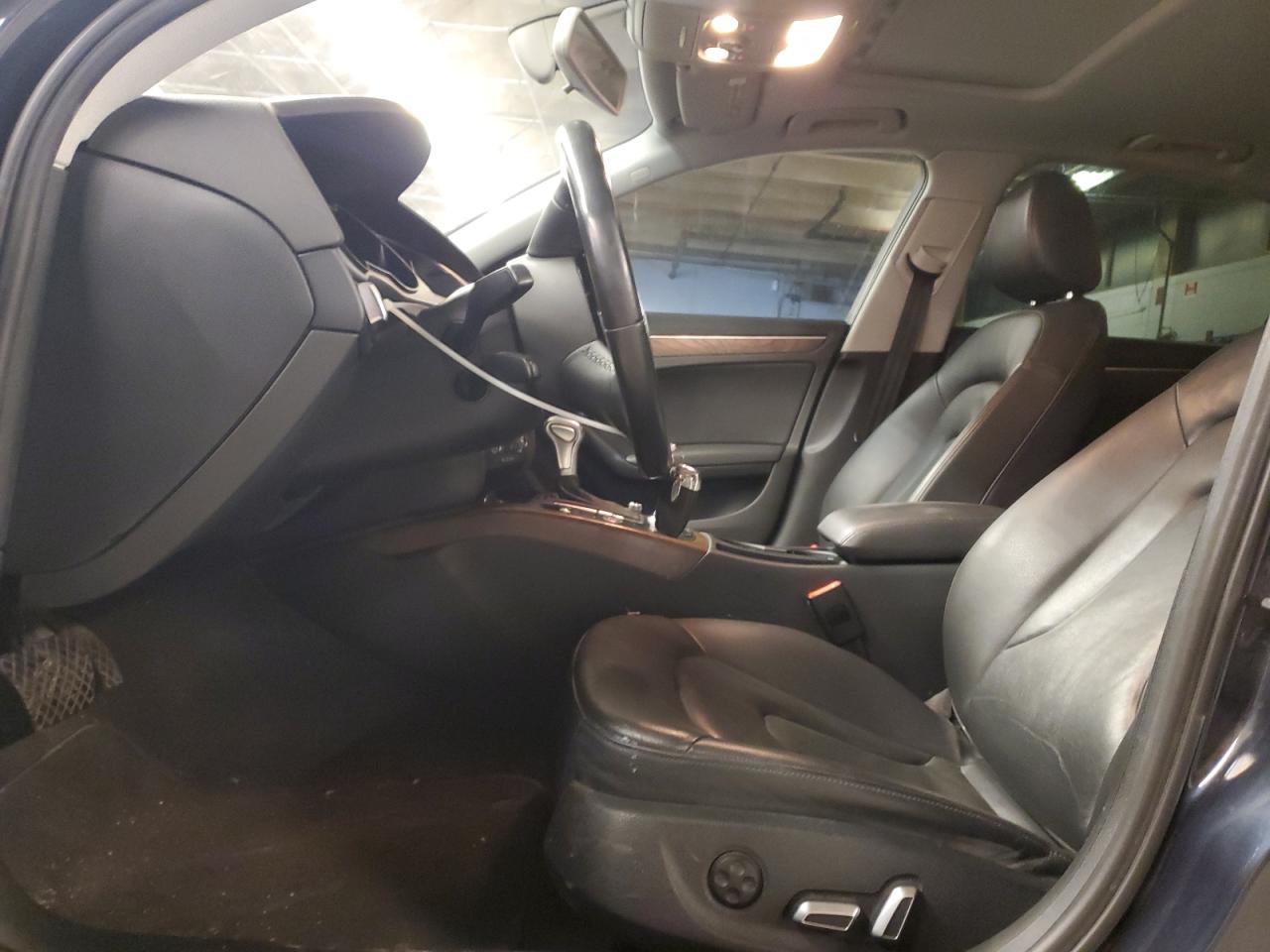 2016 Audi A4 VIN WAUAFAFL6GN001755 Copart auction photo, side / minor dent/scratches damage thumbnail 7