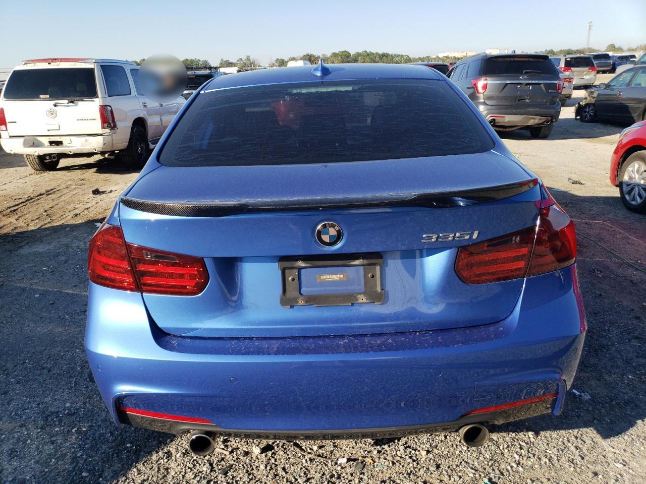 2015 BMW 3er VIN WBA3A9C50FK472988 Copart auction photo, front end damage thumbnail 6
