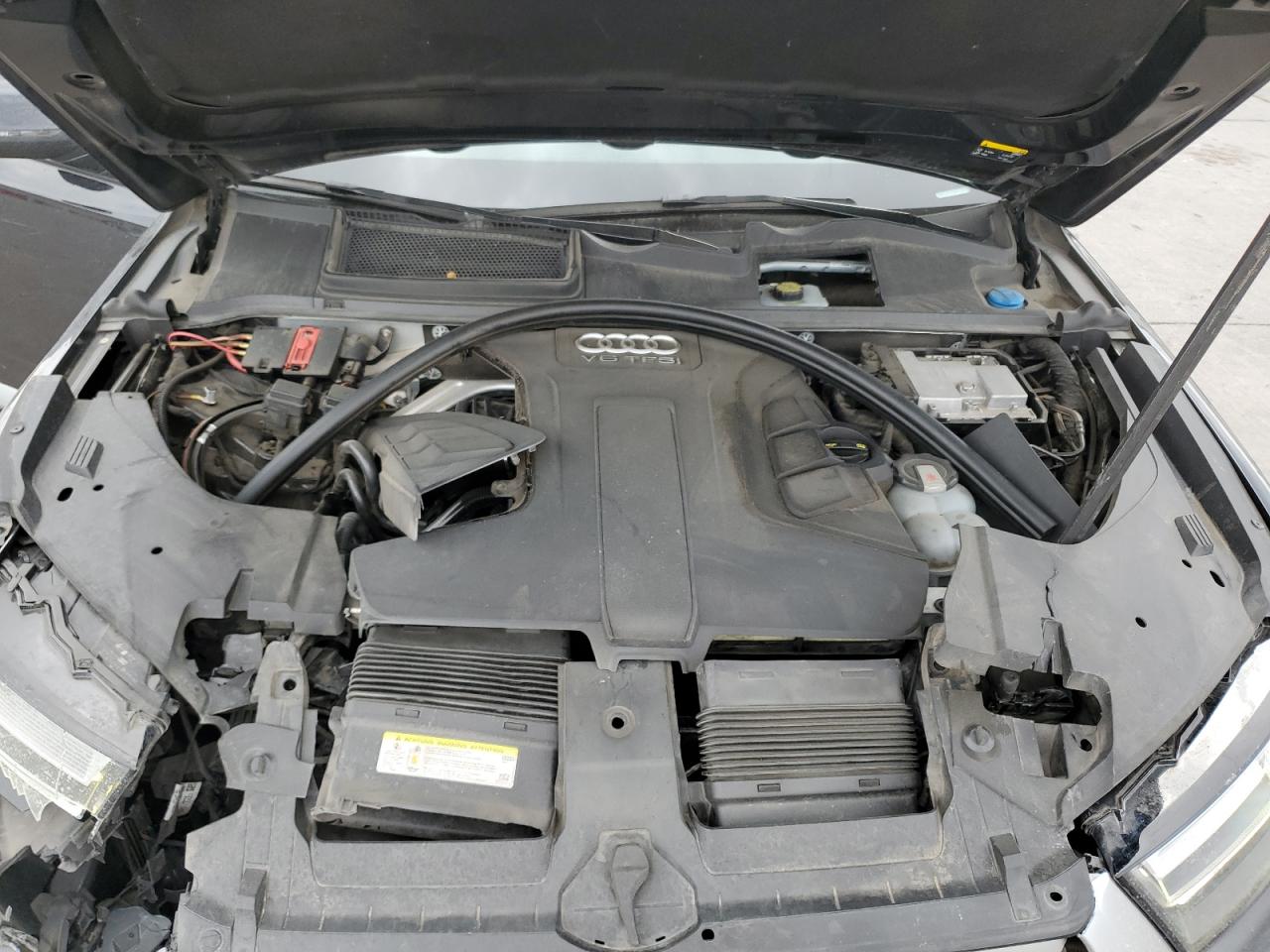 2018 Audi Q7 VIN WA1LAAF70JD017972 Copart auction photo, front end damage thumbnail 13