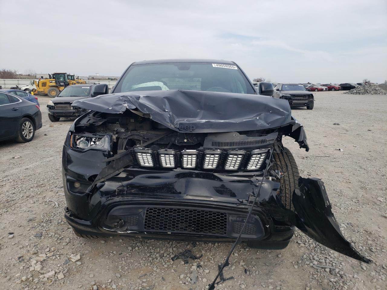 2019 Jeep Grand Cherokee VIN 1C4RJEAG4KC704801 Copart auction photo, front end / side damage thumbnail 5
