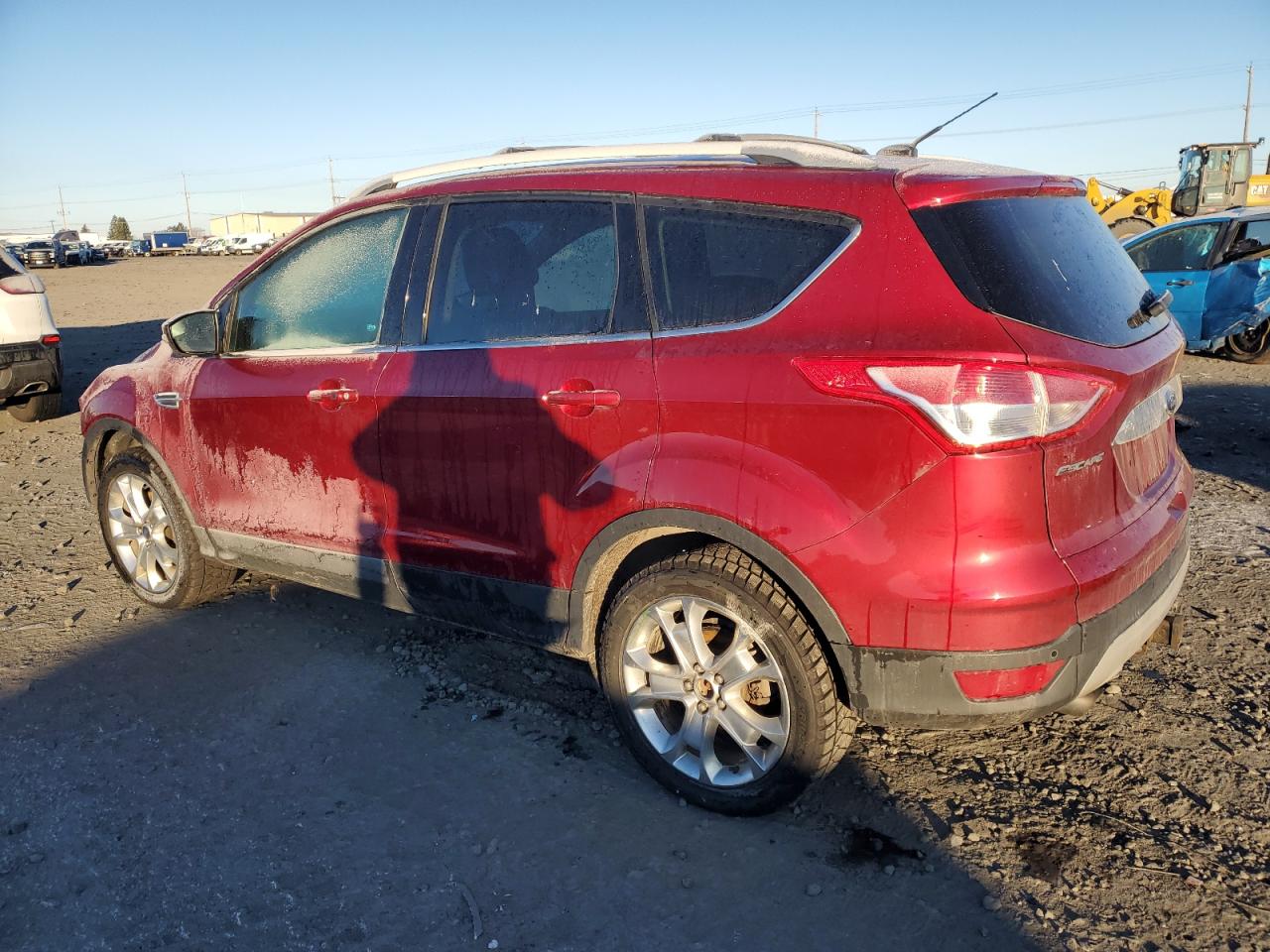 2015 Ford Escape VIN 1FMCU9J90FUA17557 Copart auction photo, front end / side damage thumbnail 2